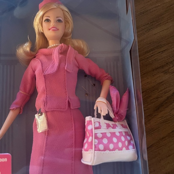 Mattel Collector Edition Legally Blonde 2 “Barbie” - Picture 7 of 13